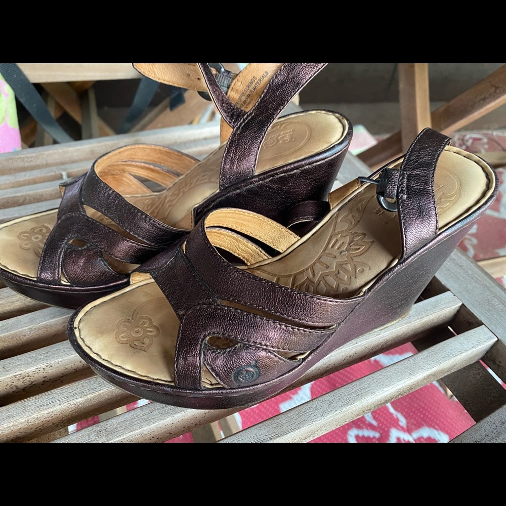 Born wedge